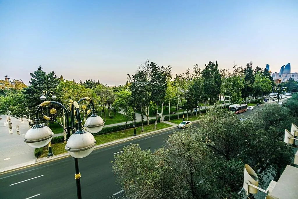 Apartment Parkbulvar contacts